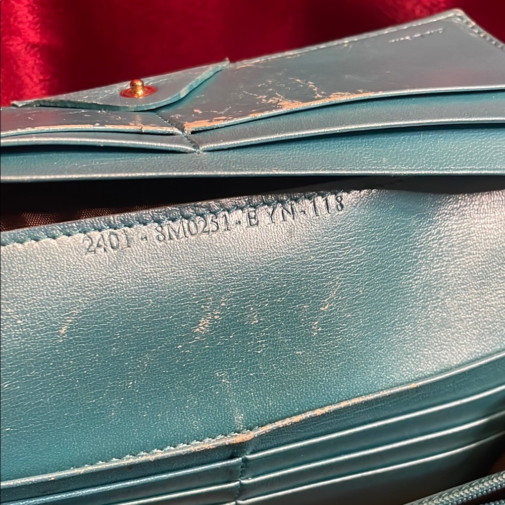 Fendi Green Wallet - Picture 9 of 12